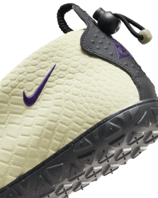 Nike ACG Moc Premium Men's Shoes. Nike ID